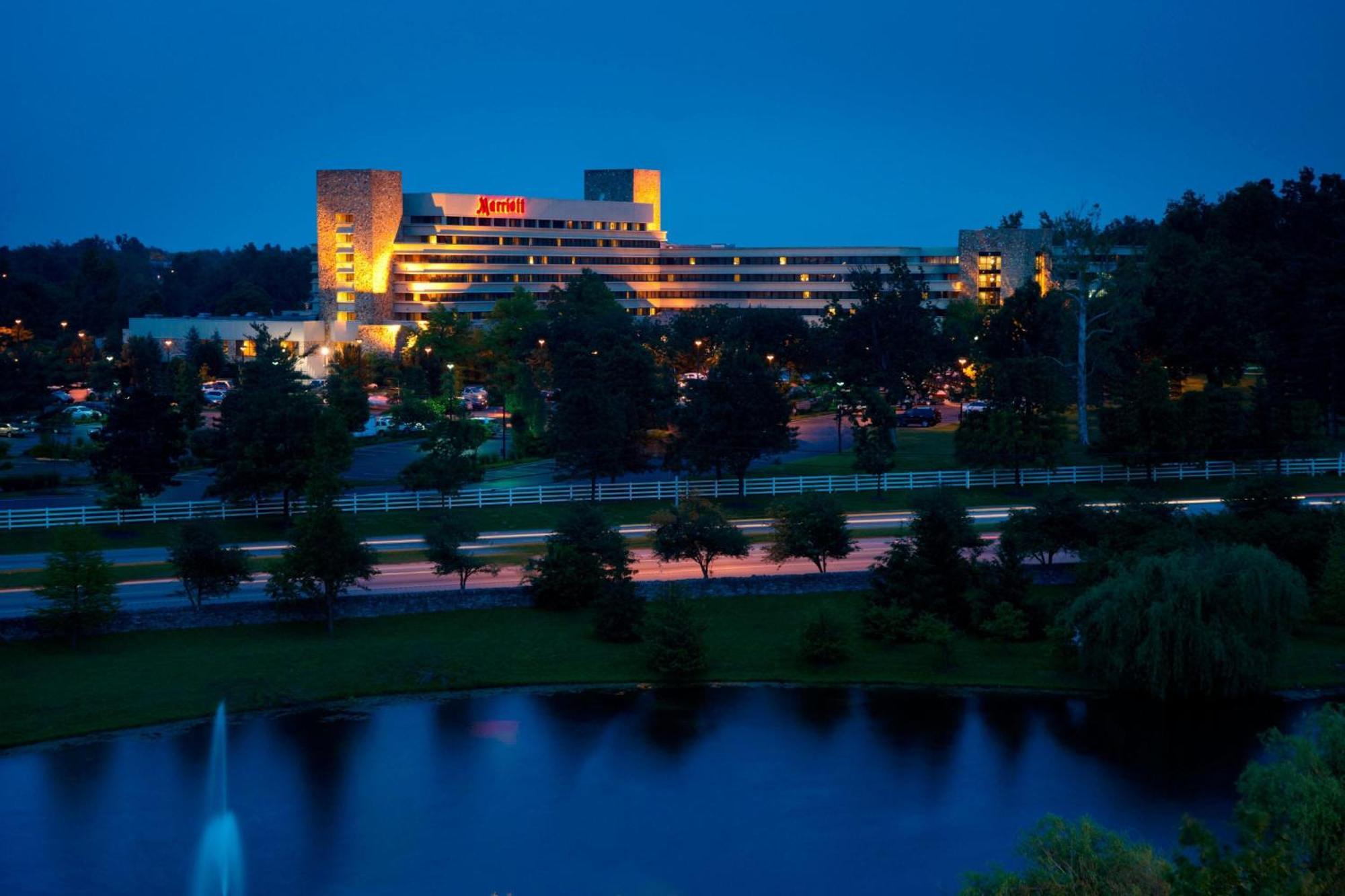Marriott Lexington Griffin Gate Golf Resort & Spa Exterior foto