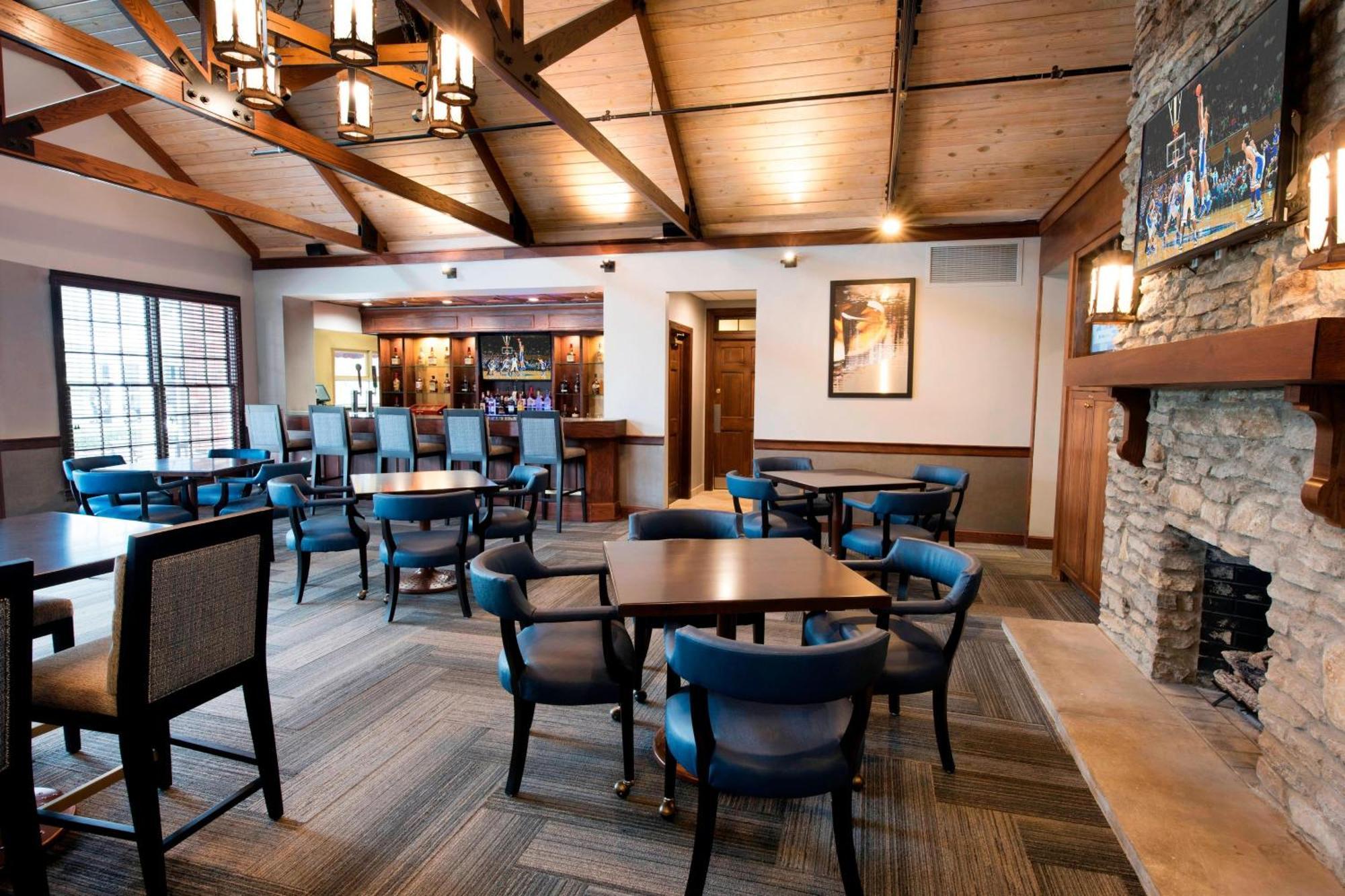 Marriott Lexington Griffin Gate Golf Resort & Spa Exterior foto